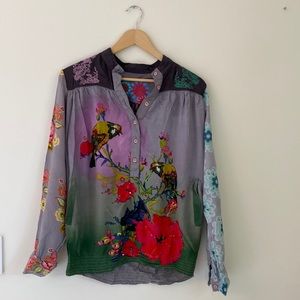 Desigual blouse, embroidered.
